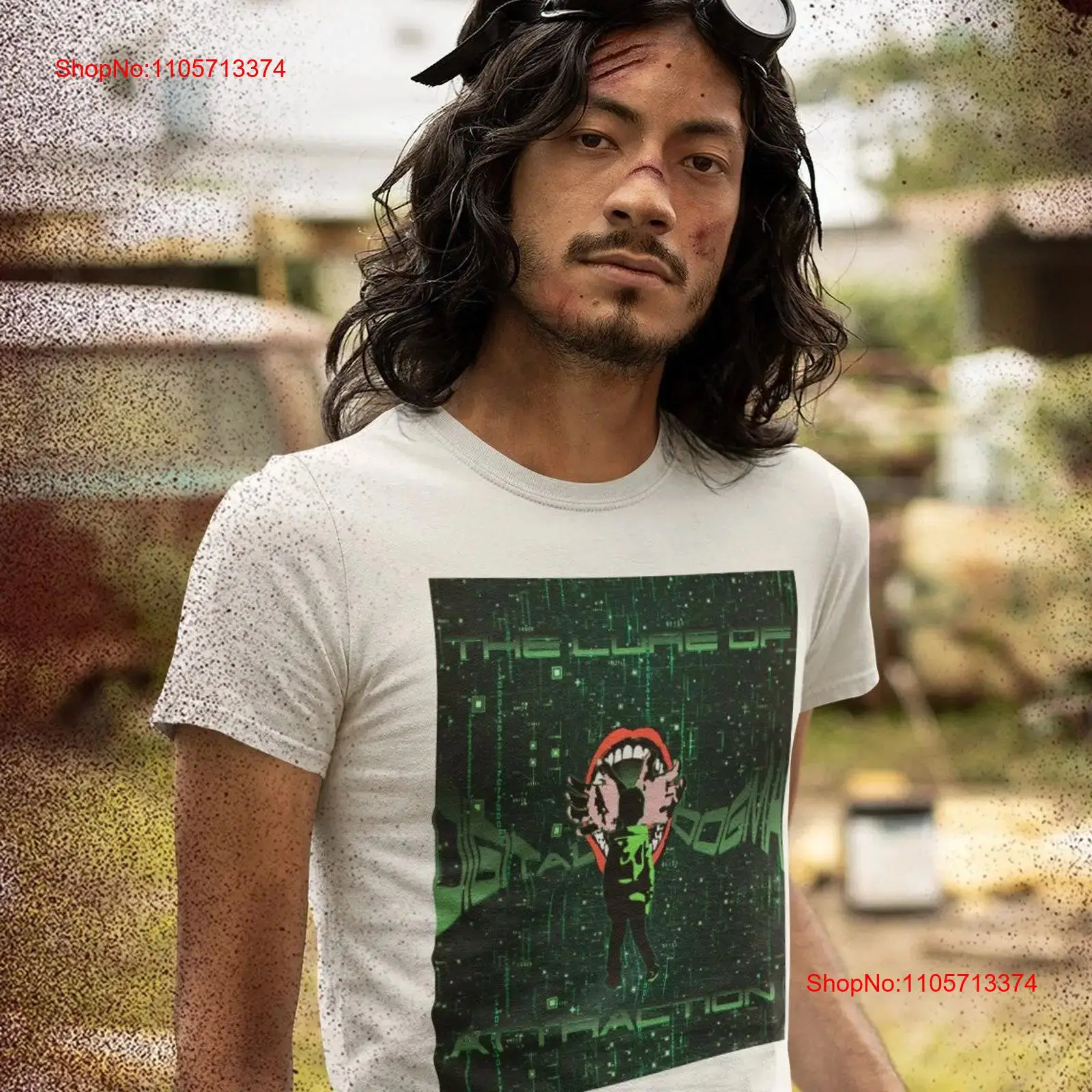 Vintage Fashion Influencer - Dijital Dogma Tişörtü Modern Etki Yaratan
