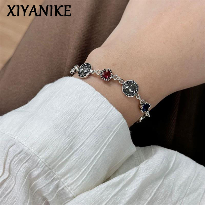 Vintage Fashion Queen - XIYANIKE Vintage Kraliçe Portre Sikke Parlak