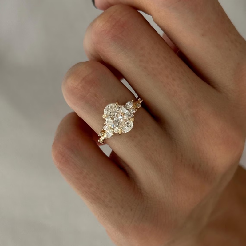 Vintage Fashion Rings For Women - CxsJeremy IGI EF VS-VVS Oval Kesim