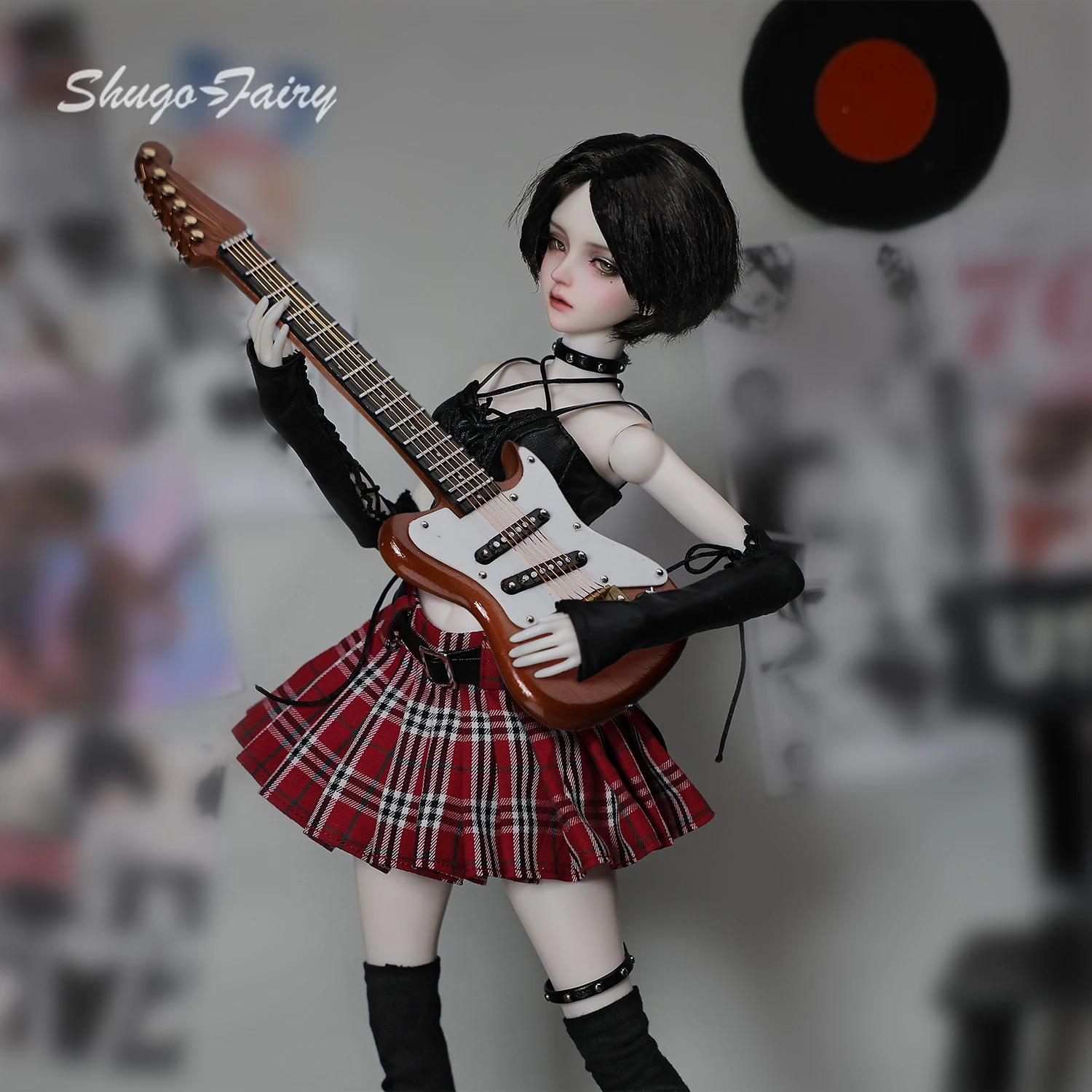 Carmen F 1/4 BJD Punk Rock Yıl - Vintage Fashion Doll incelemesi ve fiyatı